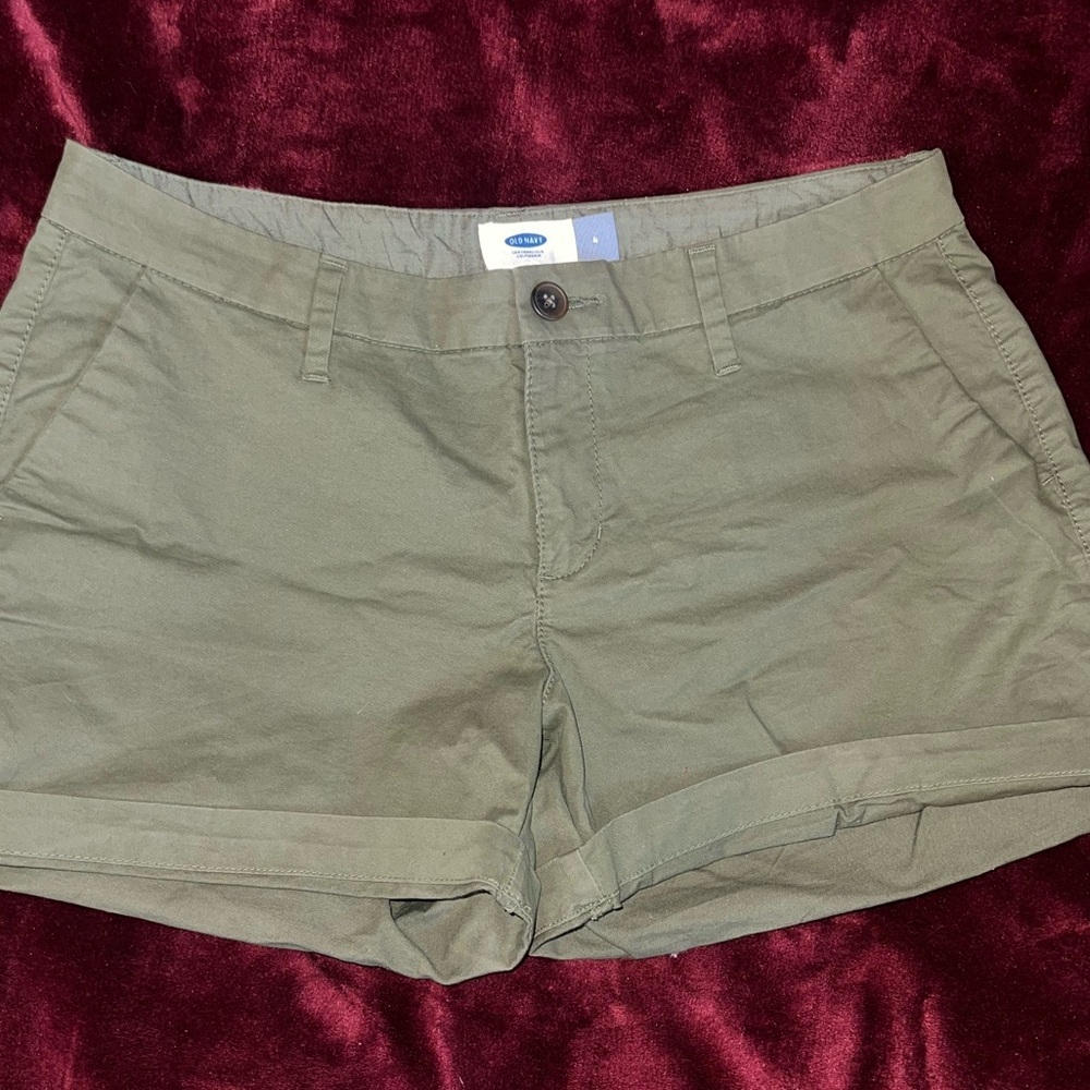 Old Navy Women's Green‎ Cargo Shorts 4